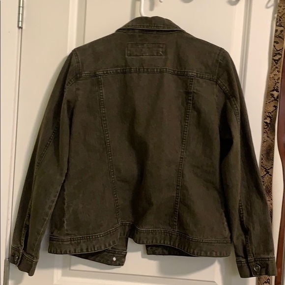 Denim jacket! - Picture 3 of 4